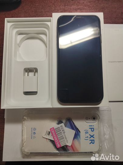 iPhone Xr, 64 ГБ