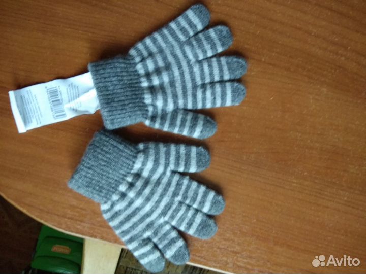 Перчатки новые