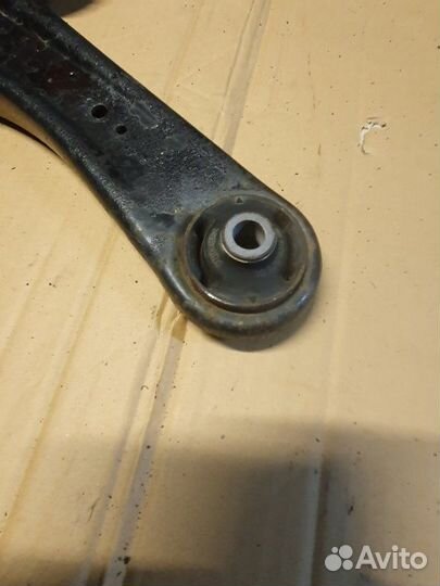 Рычаг подвески передний левый Mitsubishi Asx GA3W