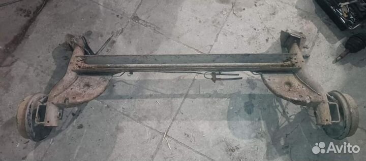 Балка задняя Renault Logan рест. 2012 555016425R