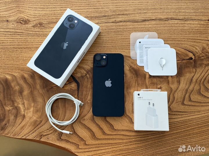 Телефон iPhone 13 128gb midnight (отличный)