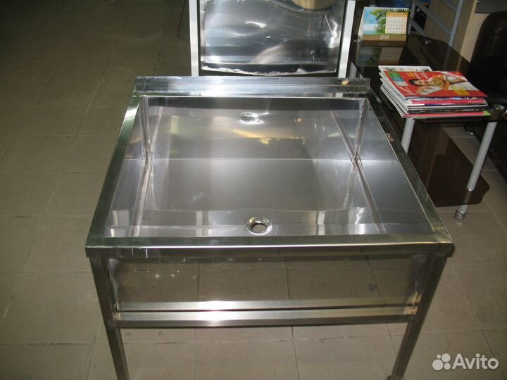 Ванны моечные, столы разделочные