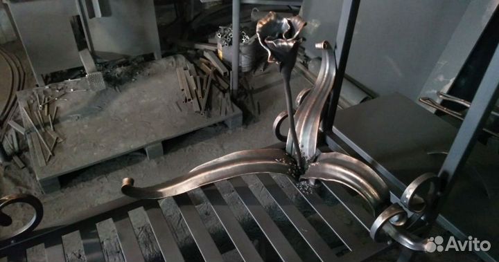 Мангал на подарок с аксессуарами