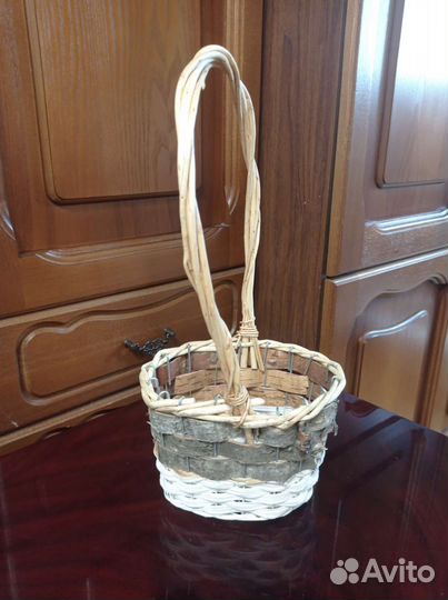 Корзина плетеная