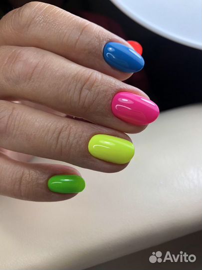 Мастер маникюра