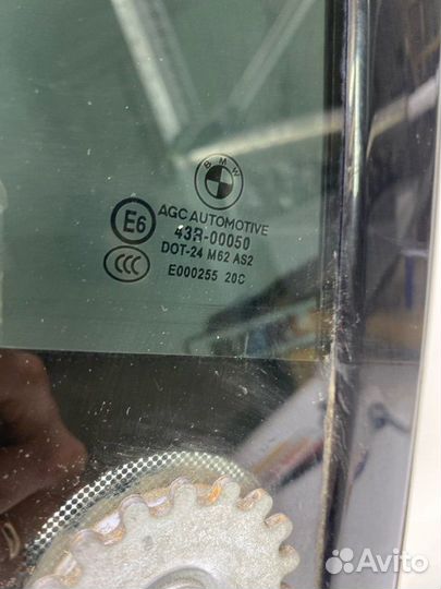 Форточка задняя правая Bmw 5-Series F07 N55B30