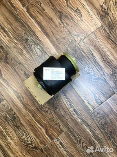 Пневмобаллон бмв Touring F11 37106781827