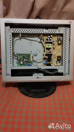 Монитор LG flatron 17 на запчасти