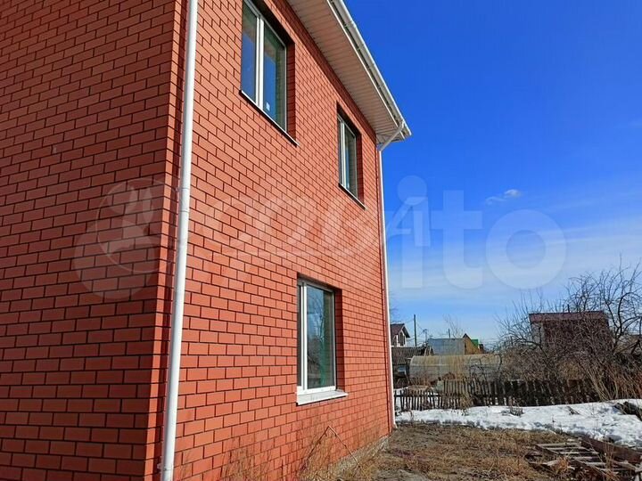 Дом 90,1 м² на участке 4,4 сот.