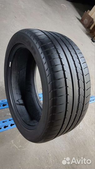 Goodyear EfficientGrip 275/35 R19 101Y