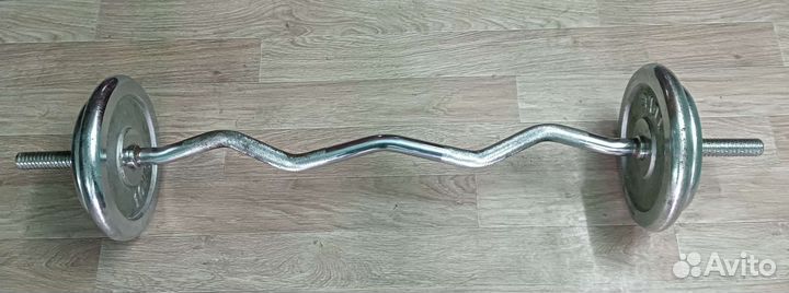 Скамья для жима лежа со штангой