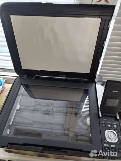 Цветной струйный мфу принтер