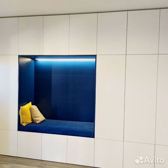 Шкаф встроенный / распашной