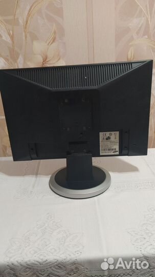 Монитор Samsung