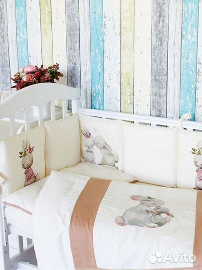 Комплект в детскую кроватку