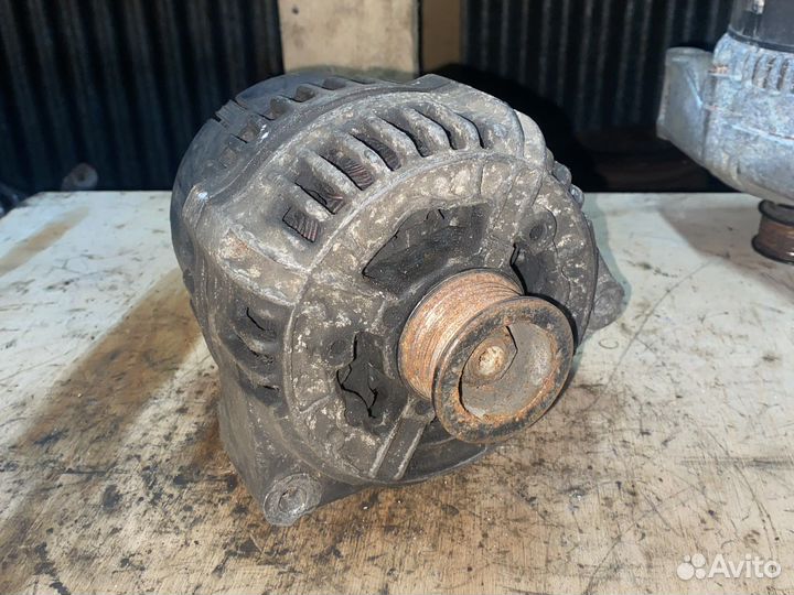 Mercedes W210 генератор M112