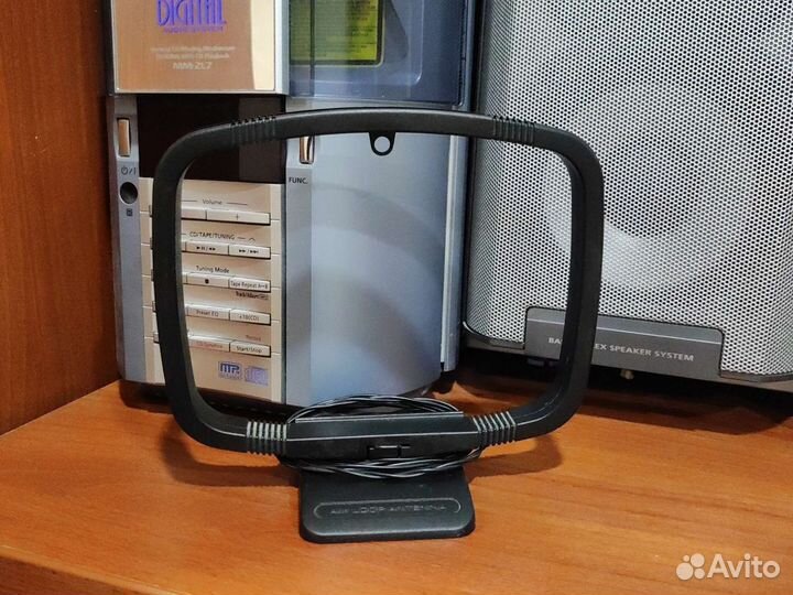 Музыкальный центр Samsung MM-ZL7