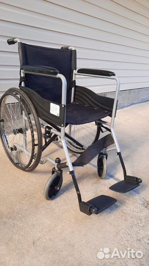 Коляска инвалидная