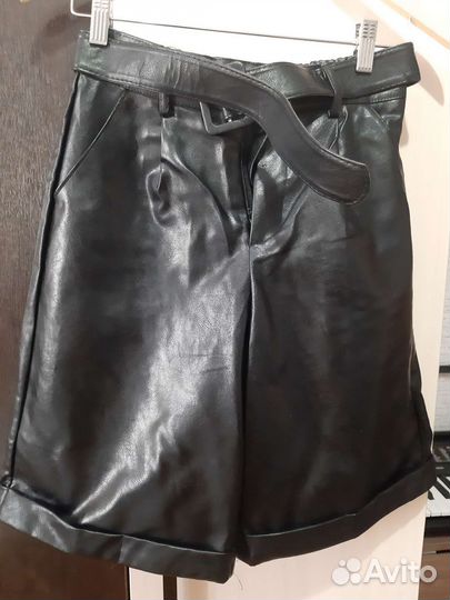 Шорты кожаные