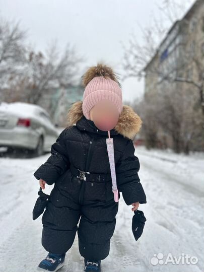 Зимний комбинезон для девочки 74 р