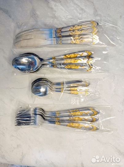 Новый набор столовых приборов 24 предмета