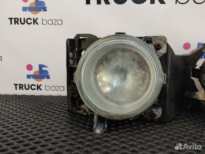 1786693 Фара противотуманная правая