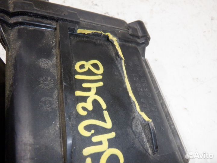 Бачок гидроподвески