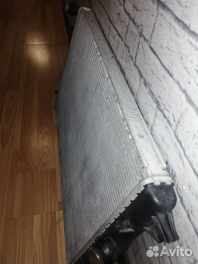 Радиатор охлаждения двигареля VW Тигуан с2006-2010