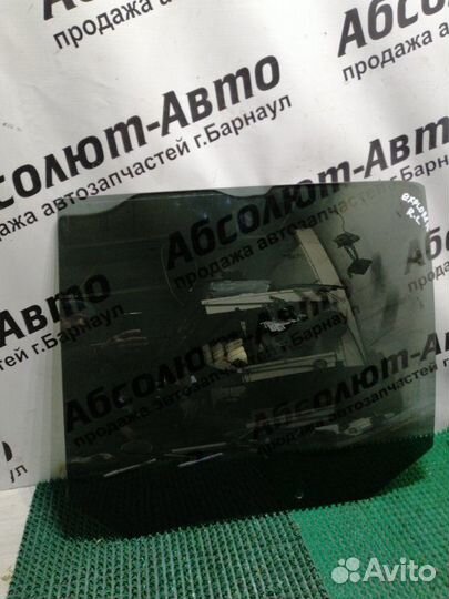 Стекло боковое заднее левое Ford Explorer U502