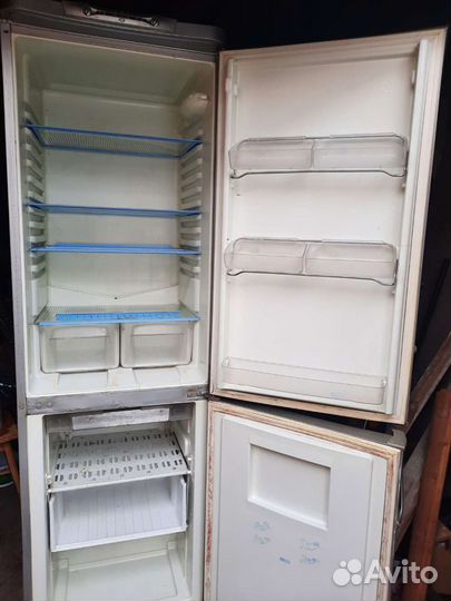 Холодильник бу indesit