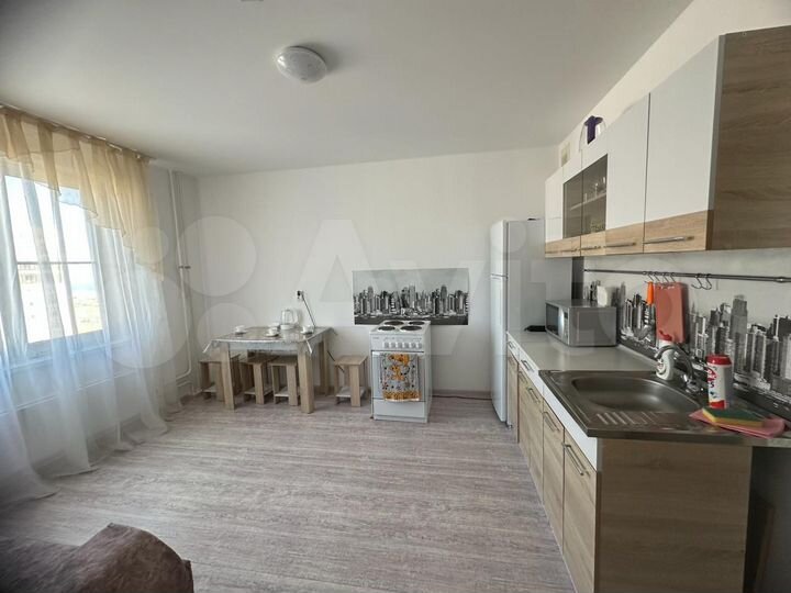 1-к. квартира, 35 м², 14/16 эт.