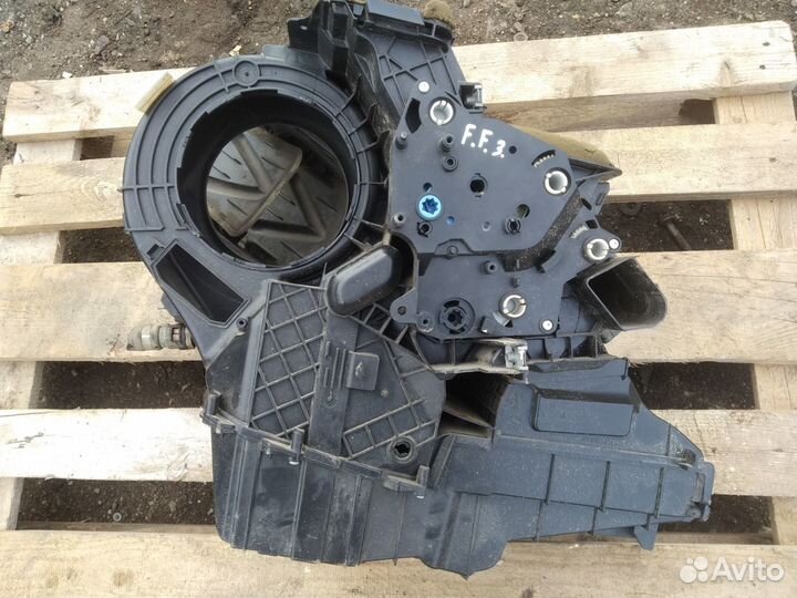 Корпус печки Ford Focus 3 седан 1.6 2012