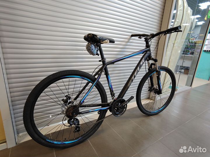 Велосипед горный Stels Navigator 700 MD 27.5