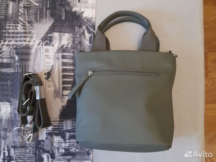 Сумка женская и вечерний клач