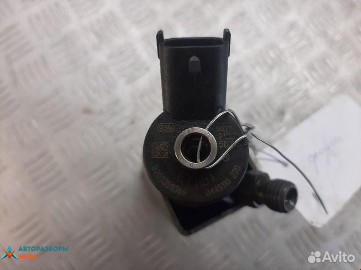 Форсунка Renault Scenic 2 2006 8200389369