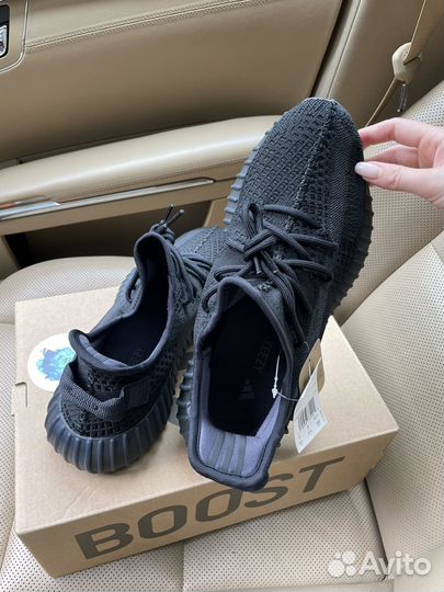 Кроссовки Adidas Yeezy Boost 350 V2 Onyx (41-45)