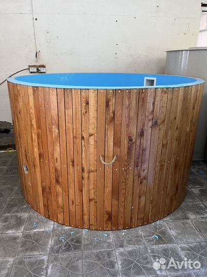 Пластиковый бассейн