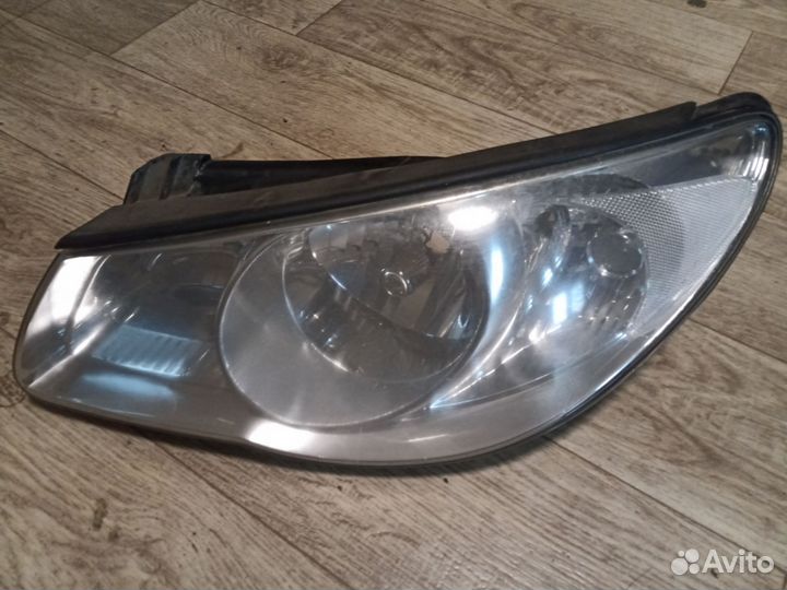 Фара правая hyundai Elantra HD