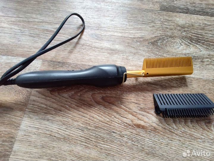 Выпрямитель для волос новый