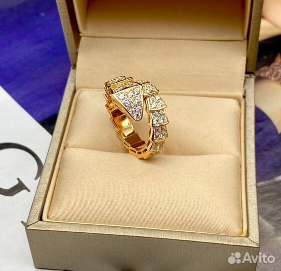 Кольцо Bvlgari