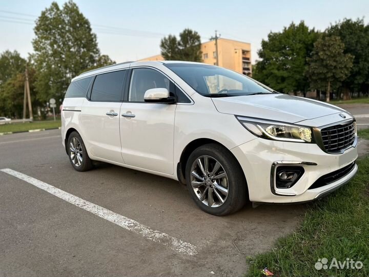 Kia Carnival 2.2 AT, 2018, 70 000 км
