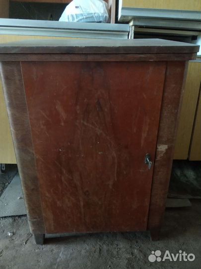 Швейная машинка 