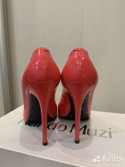 Туфли лодочки