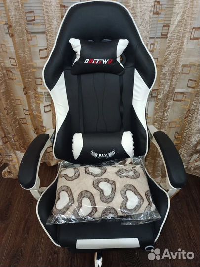 Игровое кресло новое