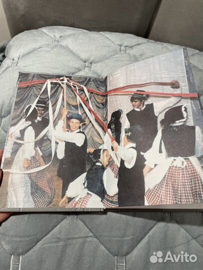 Книга национальный костюм немцев Поволжья