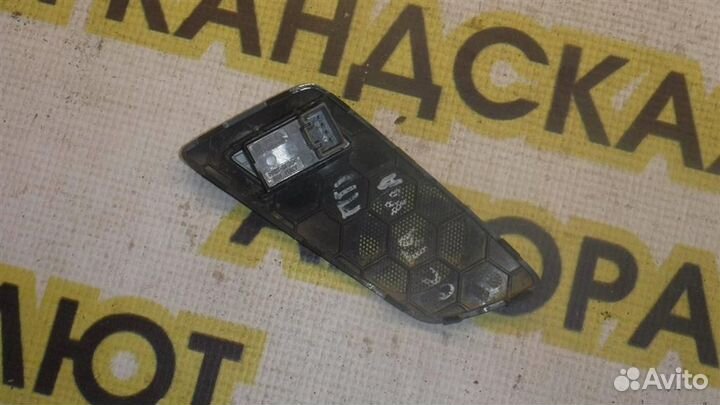 Кнопка стеклоподъемника Skoda Octavia (A5/1Z) 200