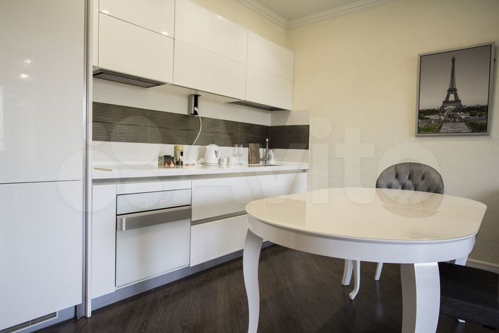 3-к. квартира, 87 м², 9/21 эт.