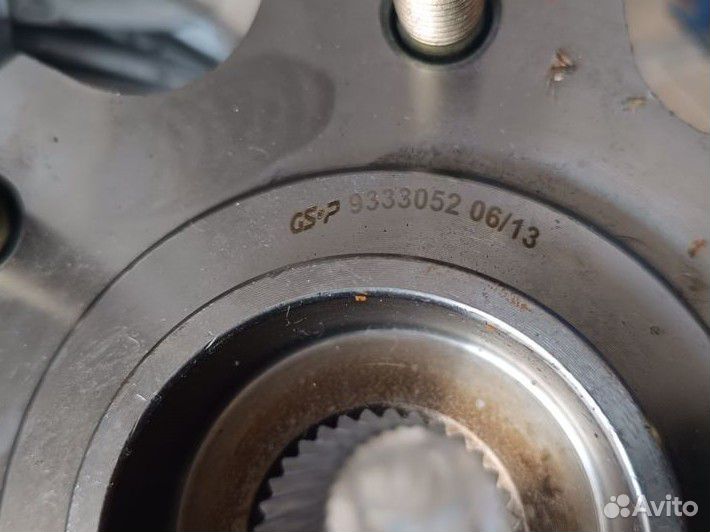 Ступица задняя Митсубиси Паджеро 3-4