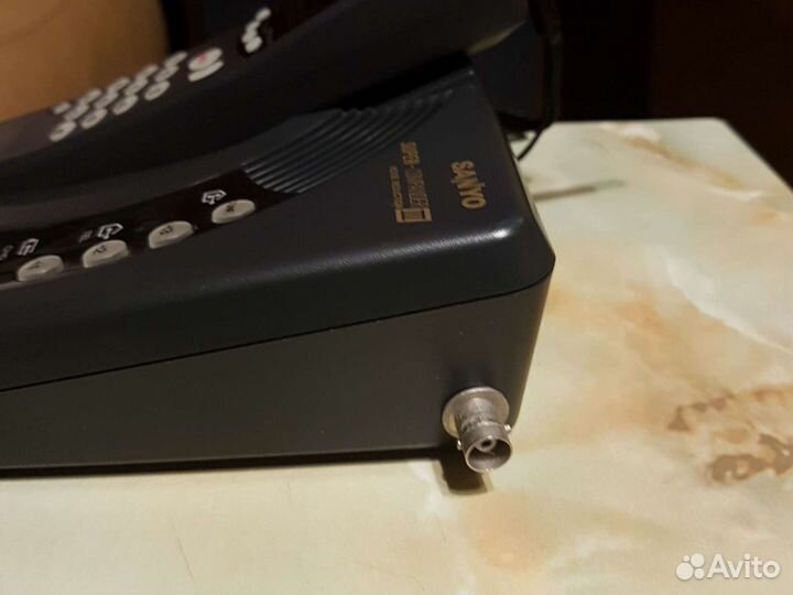 Телефон sanyo Япония дальнобойный