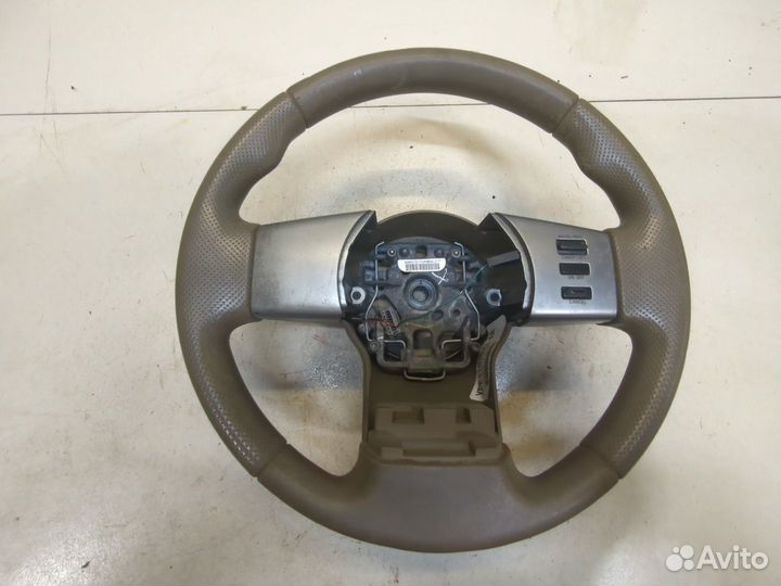 Руль Nissan Pathfinder, 2005